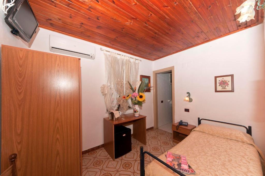 Hotel Villa Franca Forio di Ischia الغرفة الصورة