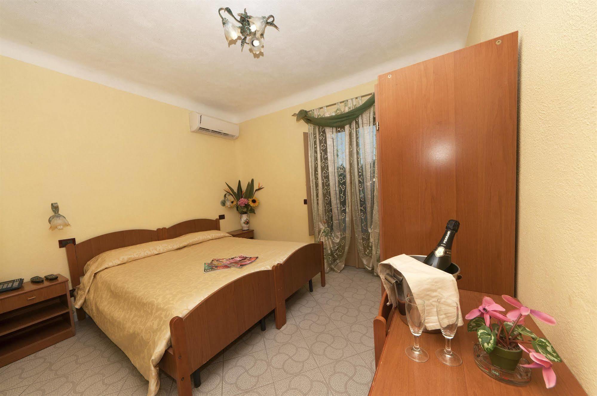 Hotel Villa Franca Forio di Ischia المظهر الخارجي الصورة